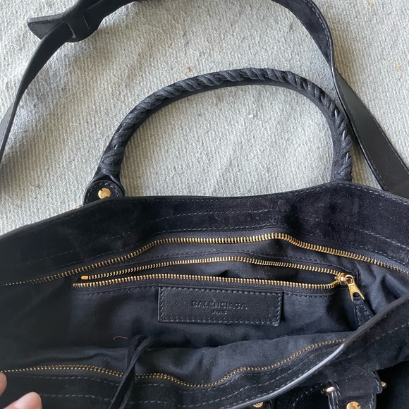 BALENCIAGA Black Suede City Classic Bag with Gold Studs - Picture 8 of 11